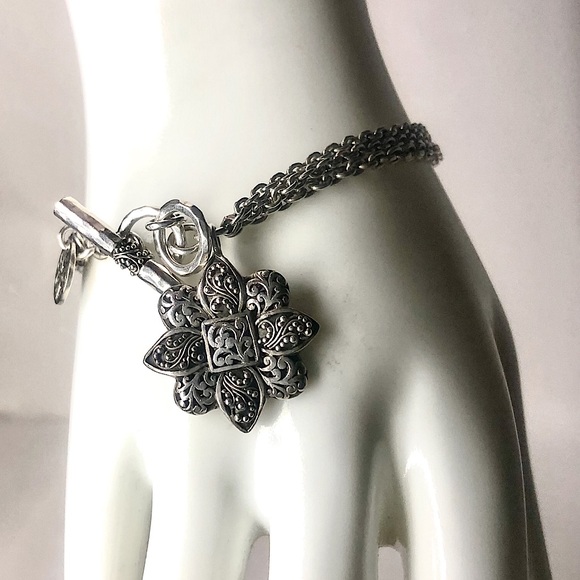 LOIS HILL Sterling Silver Reversible Multi-Strand Floral Charm & Toggle Bracelet - Picture 6 of 17